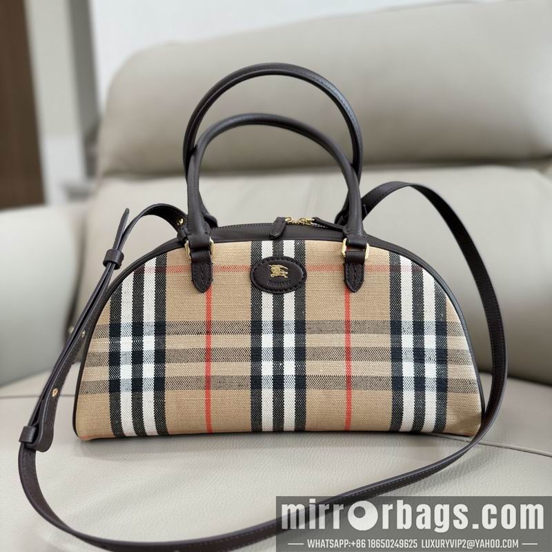 Burberry Bags 2343 33.5x12.5x17cm HQ