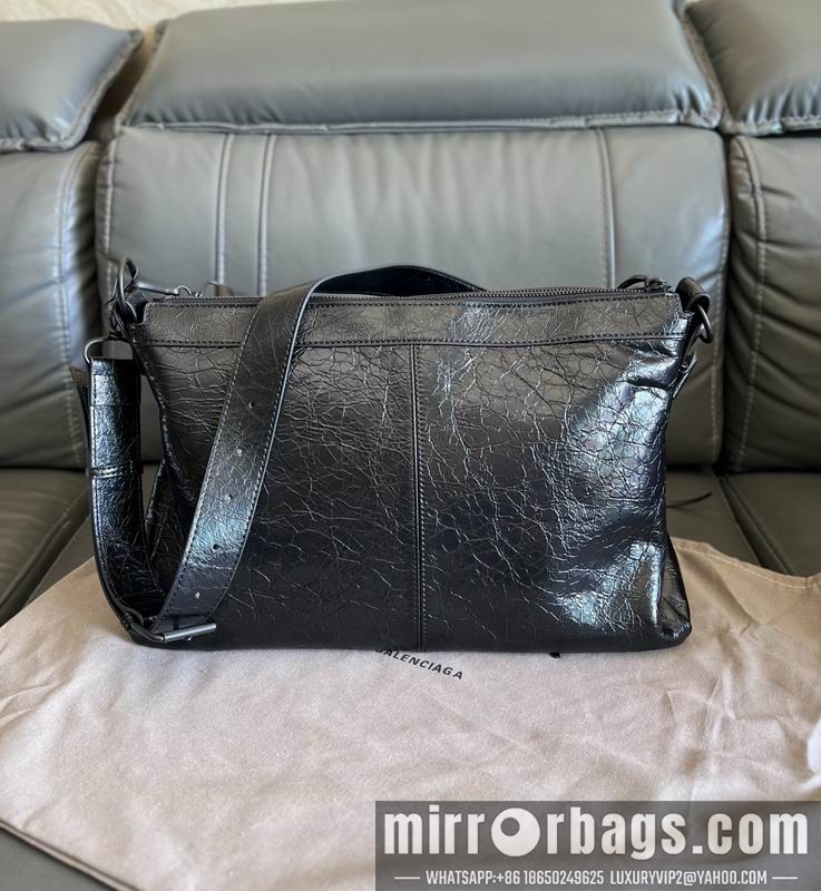 Balenciaga Bags le city moto 39x26x16cm YT