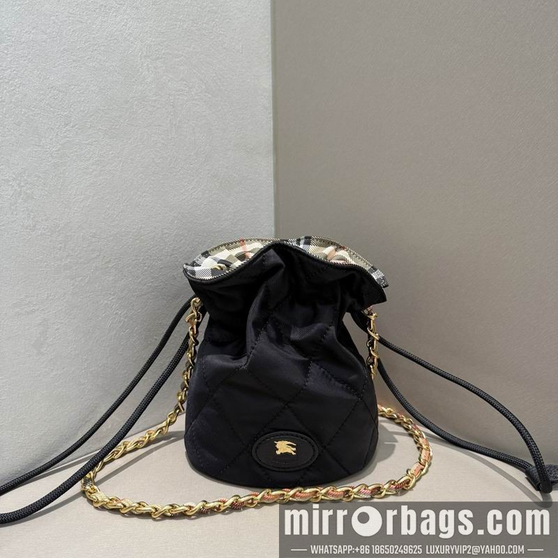 Burberry Bags Horseshoe 14x10x19cm HQ