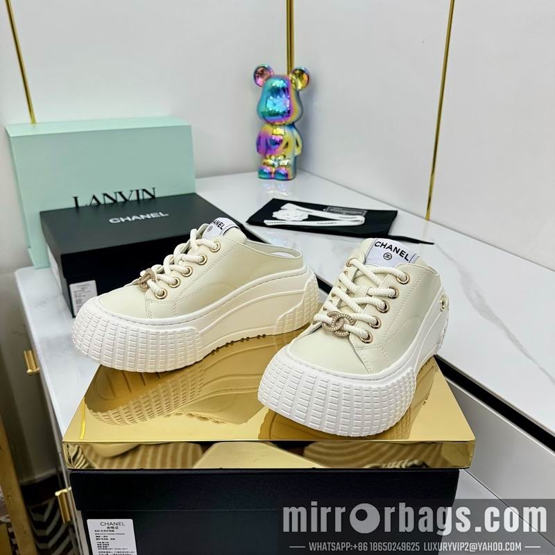 Chanel Shoes sz35-40 RR0808