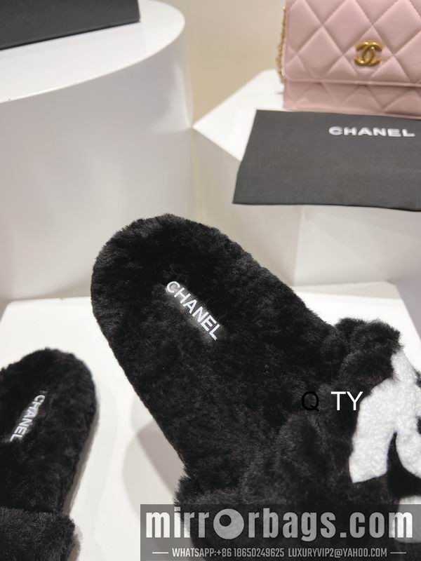 Chanel Shoes sz35-40 RR0804