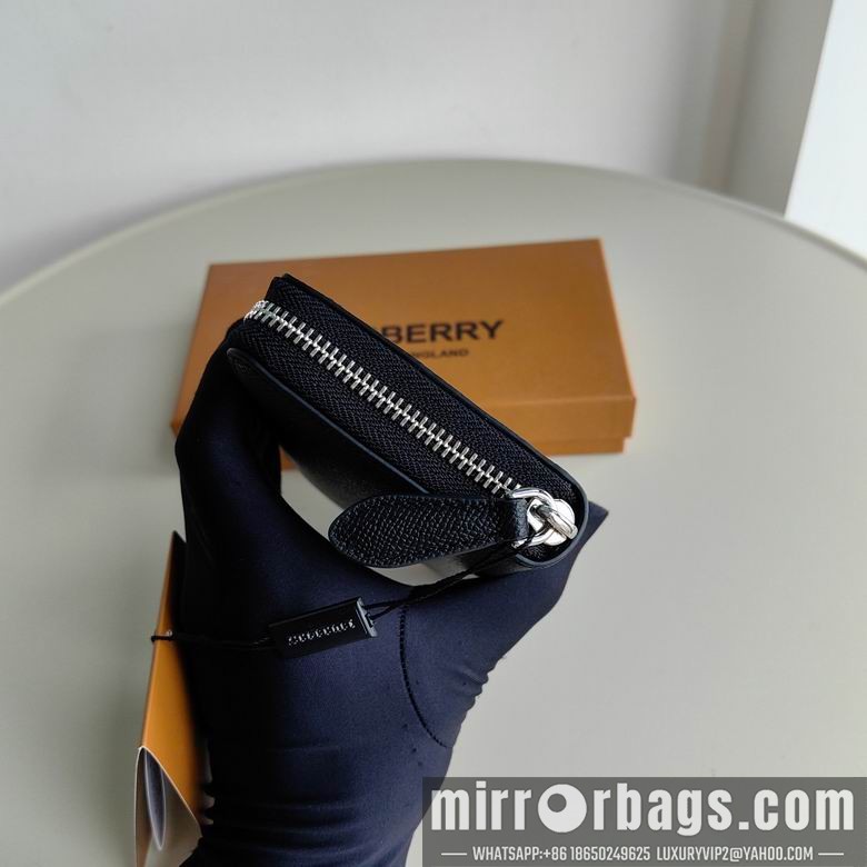Burberry Bags 041404 WP