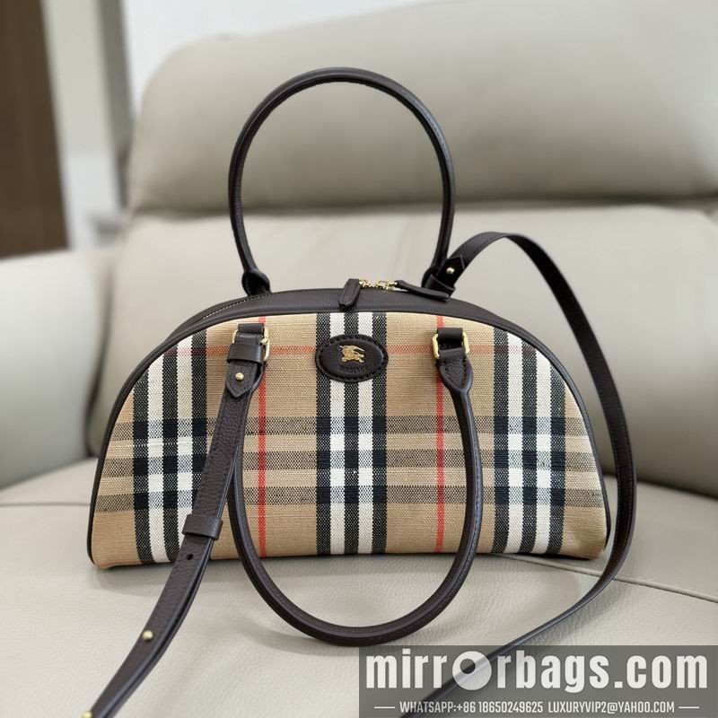 Burberry Bags 2343 33.5x12.5x17cm HQ