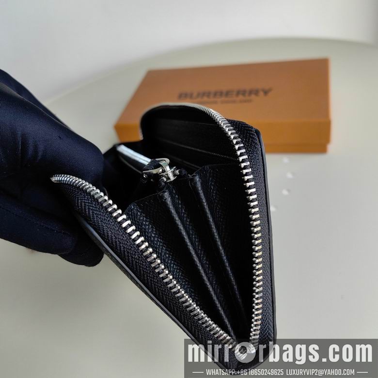 Burberry Bags 041404 WP