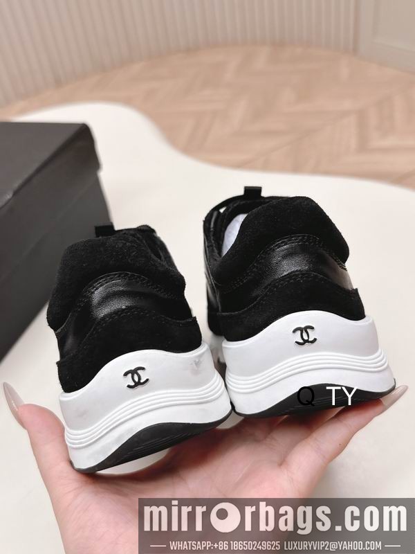 Chanel Shoes sz35-40 RR080