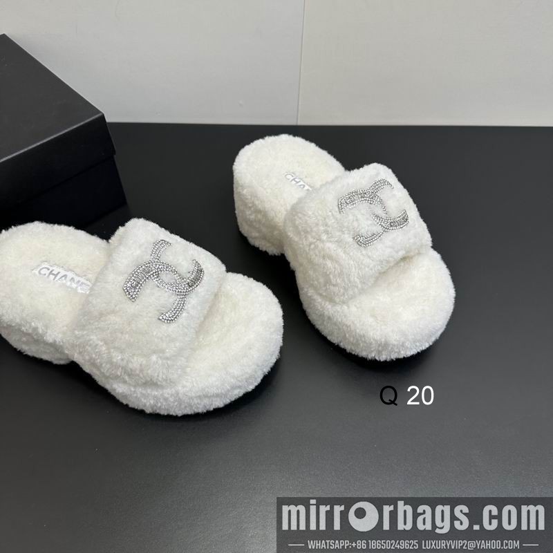 Chanel Shoes sz35-40 XX1102