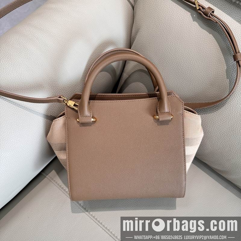 Burberry Bags Burberry 21x20x13cm HQ