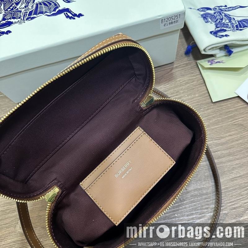 Burberry Bags 5251 19.5x8x15cm HQ