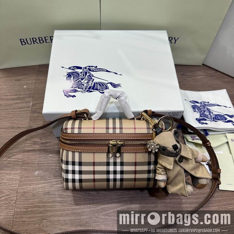 Burberry Bags 5251 19.5x8x15cm HQ