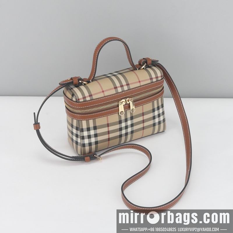 Burberry Bags 5251 19.5x8x15cm HQ 1