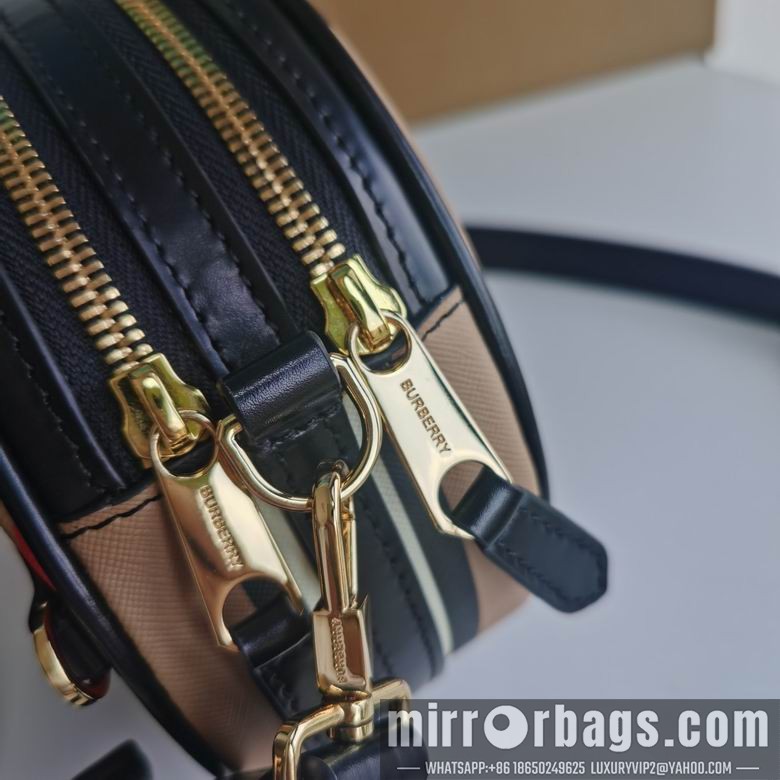 Burberry Bags 17X7X17cm 041501 WP