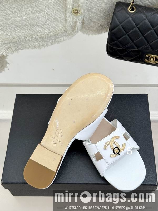 Chanel Shoes sz35-40 YS00506