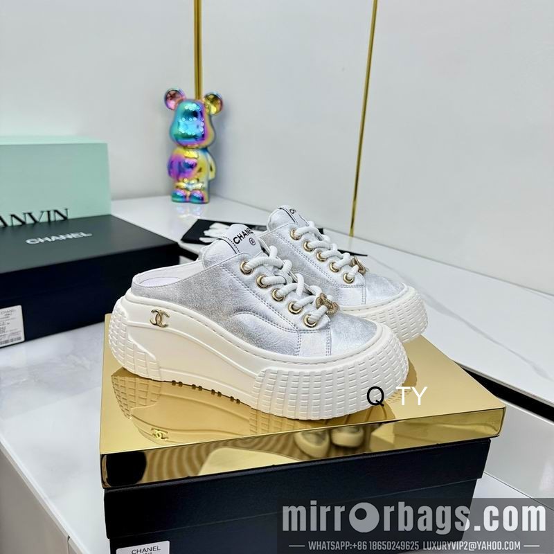 Chanel Shoes sz35-40 RR0808