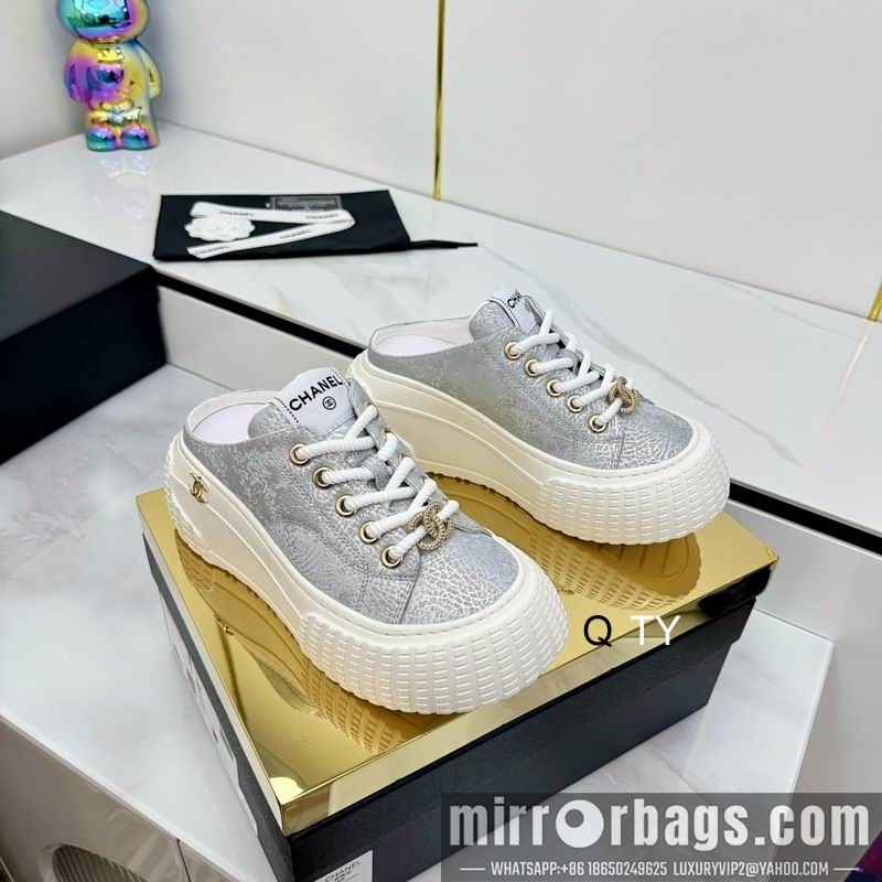 Chanel Shoes sz35-40 RR0808