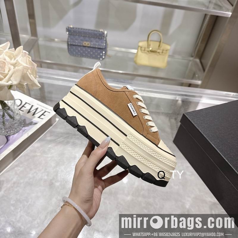 Chanel Shoes sz35-40 TY1001