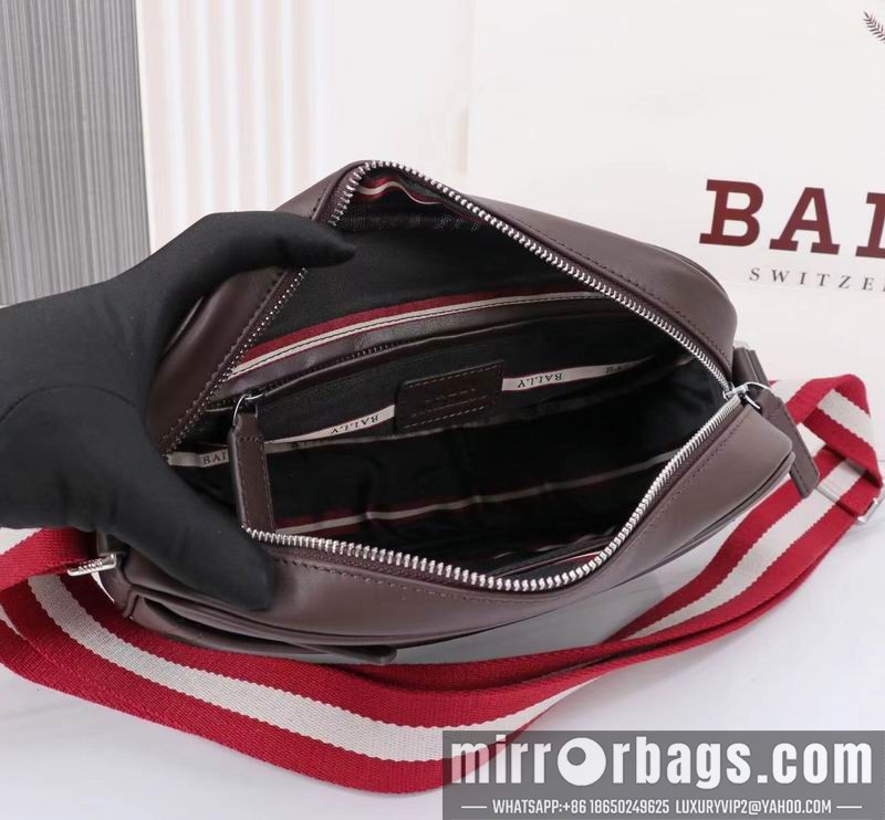 Burberry Bags 33245 27x8x18cm WP