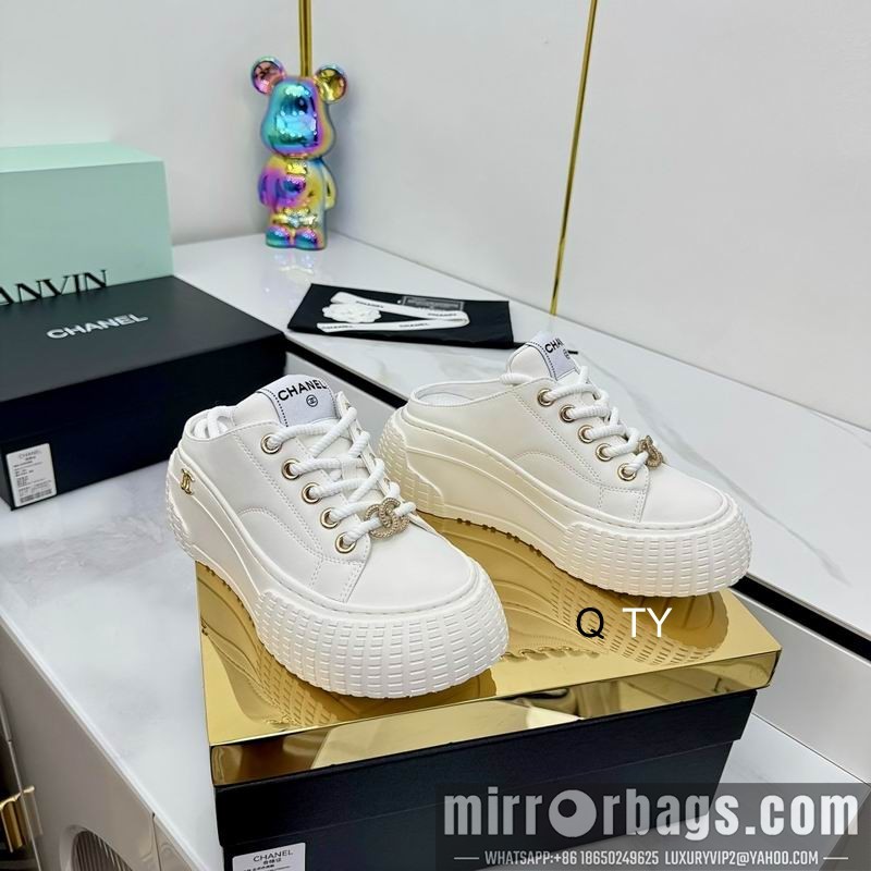 Chanel Shoes sz35-40 RR0808