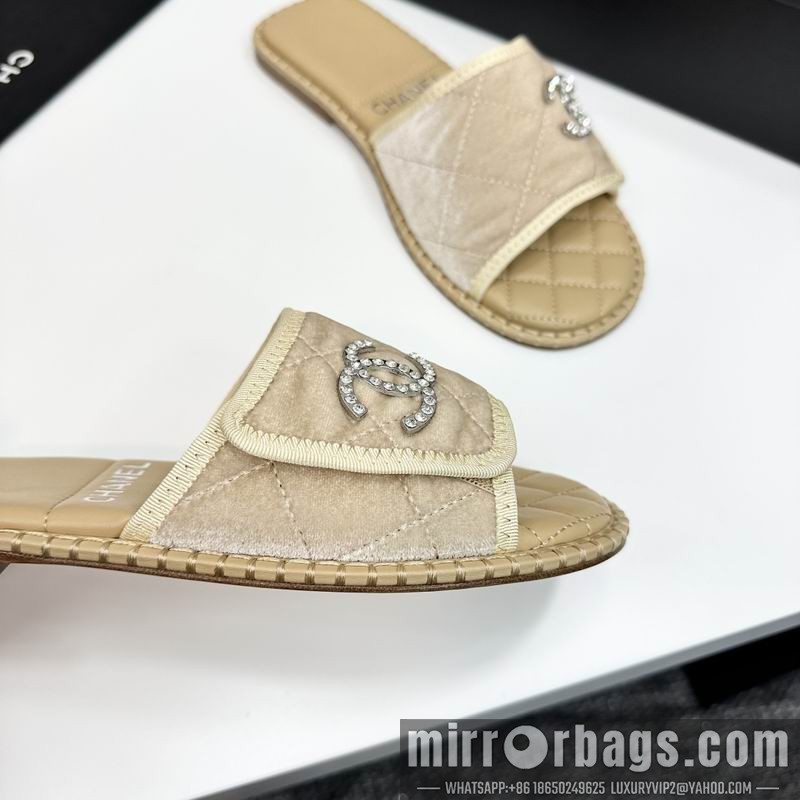 Chanel Shoes sz35-40 YS0510
