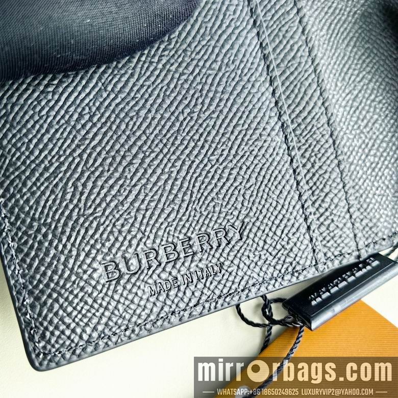 Burberry Bags 041405 WP