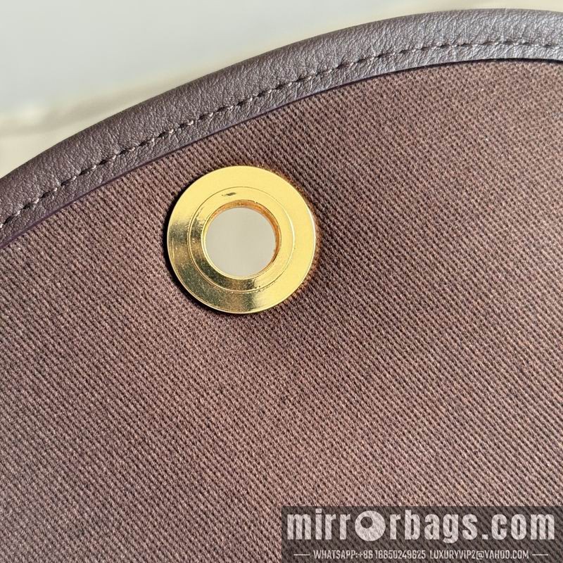 Burberry Bags 2401 19X5X11cm HQ