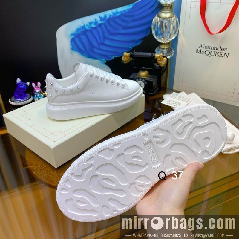 Alexander McQueen Shoes Alexander McQUEEN sz35-45 MK1010