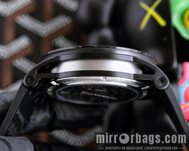 Roger Dubuis 46mm 042790 Watch
