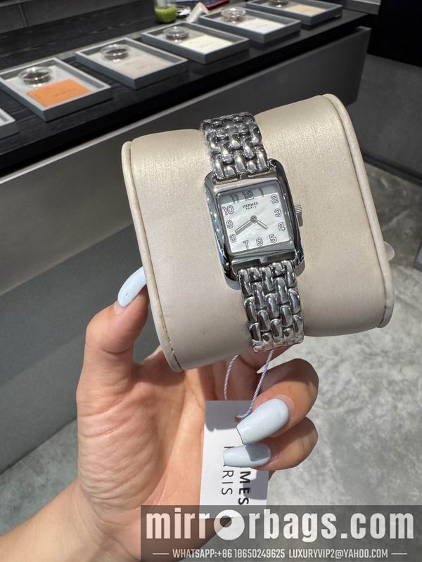Hermes 23X23mm 101529 Watch