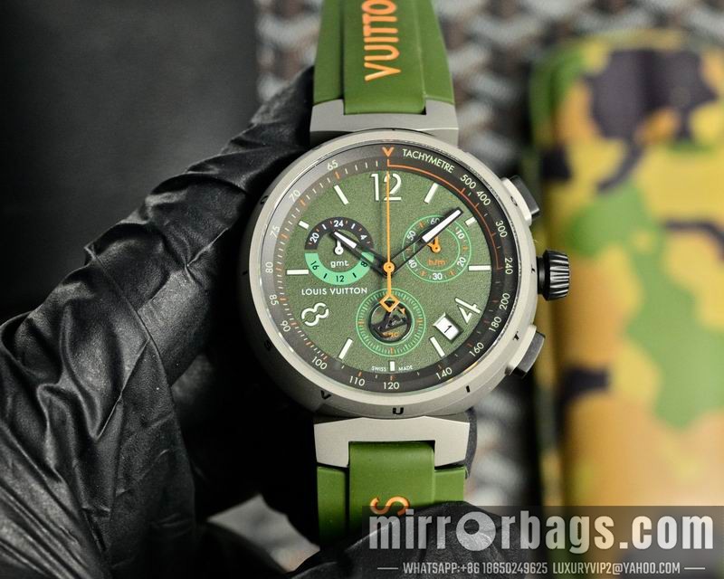 LV 44mm 042407 Watch