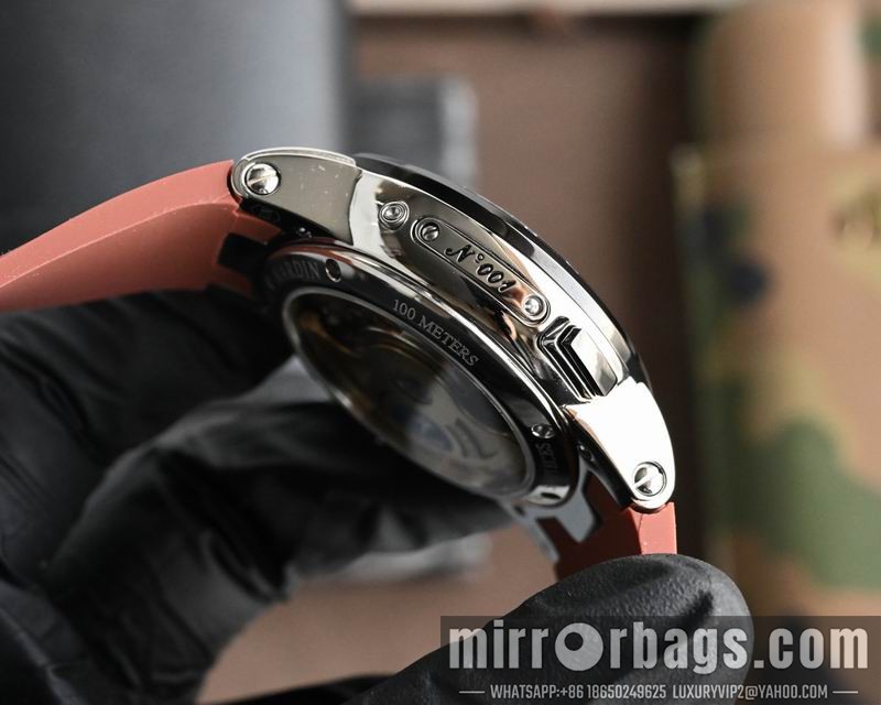 Ulysse Nardin 44mm 042766 Watch