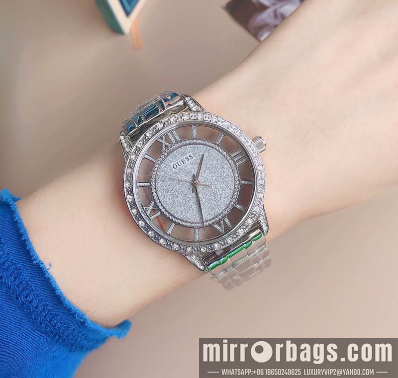 Guess 40mm 101011 Watch