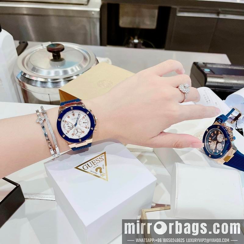 Guess watch 1010144 Watch