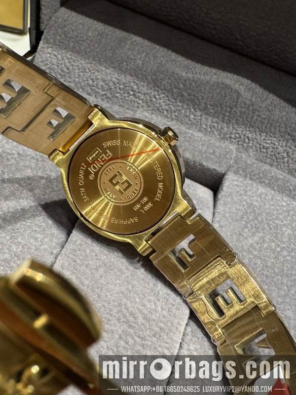 Fendi 25mm 101526 Watch