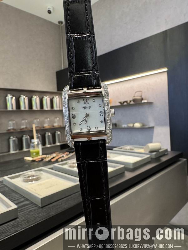 Hermes 23X23mm 101449 Watch