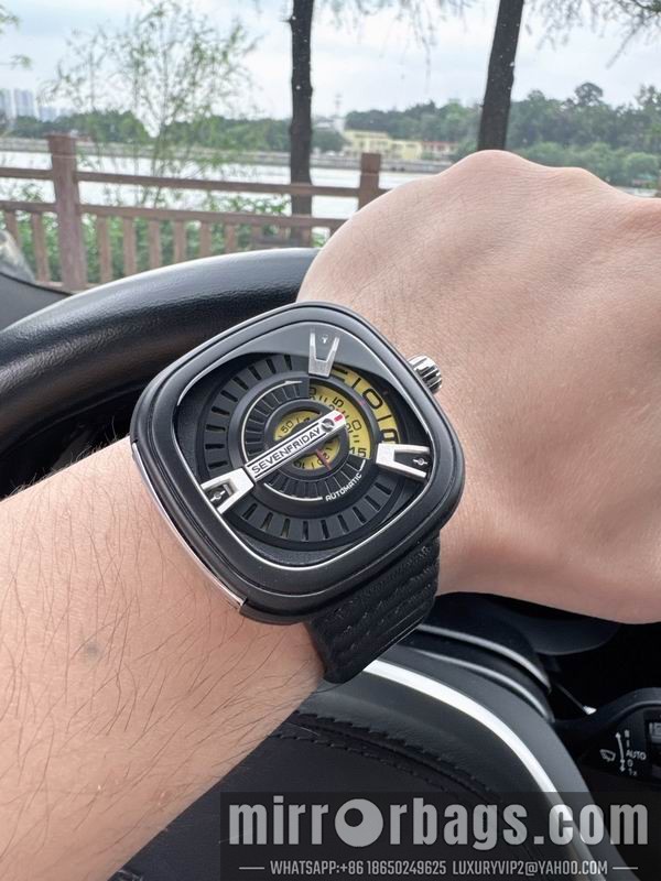 Seven Friday 47mm 090487 Watch