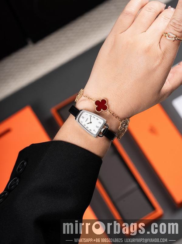 Hermes 20X27.2mm 080602 Watch