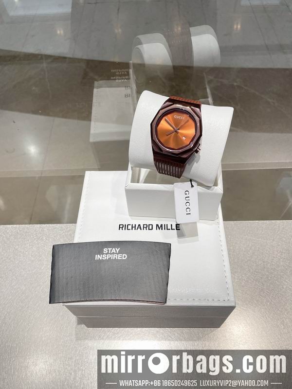 Gucci 41mm 091723 Watch