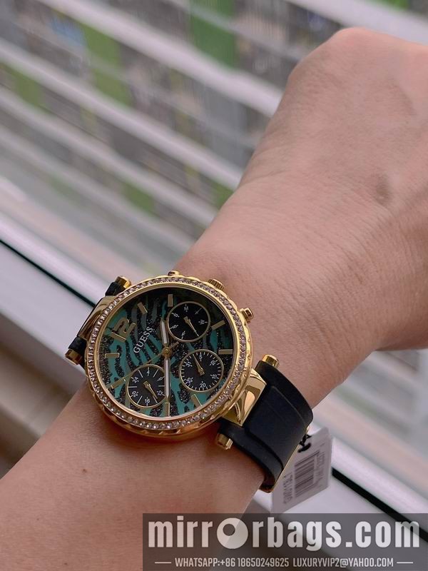 Guess watch 1010136 Watch