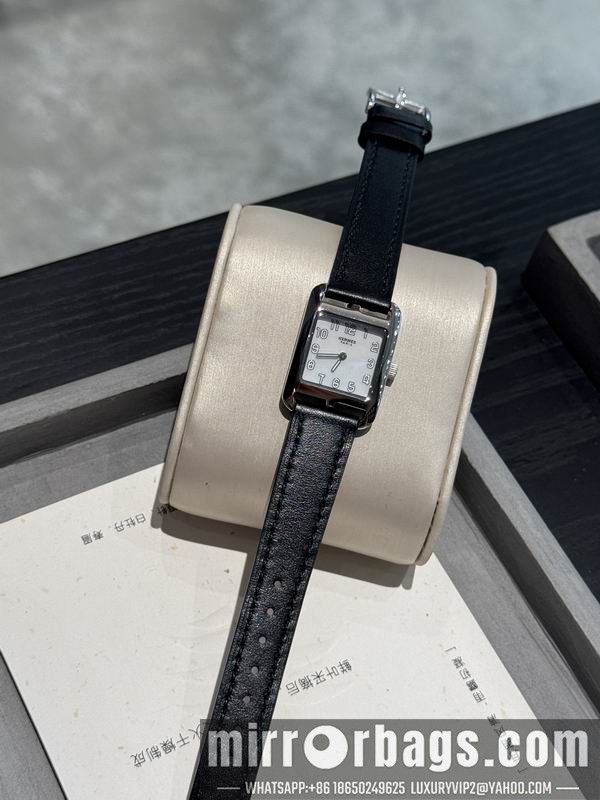 Hermes 23X23mm 101450 Watch