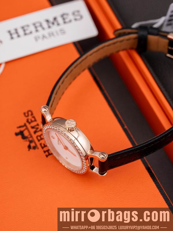 Hermes 21X18mm 052306 Watch