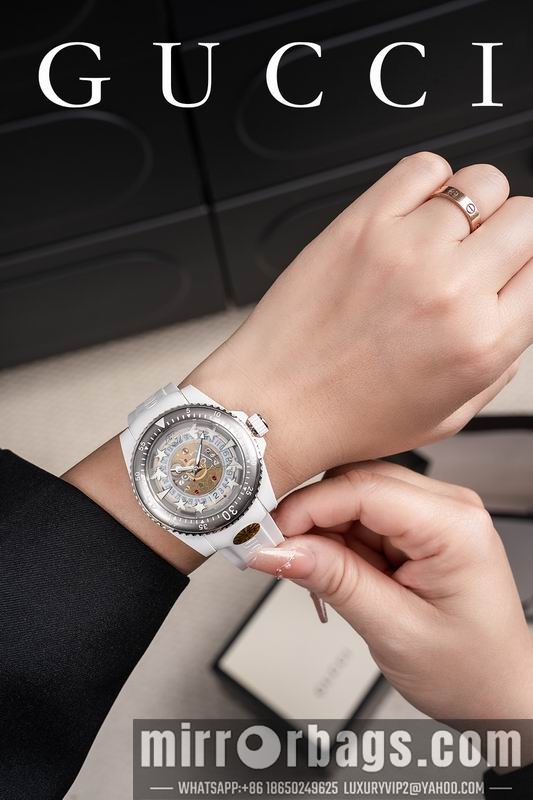 Gucci 40mm 091701 Watch