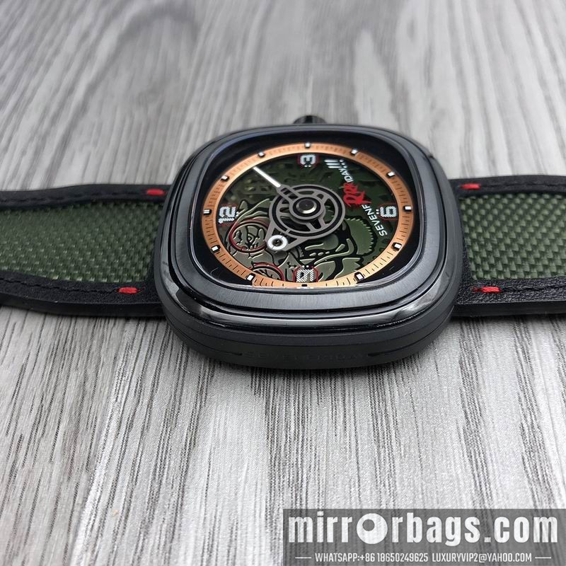 Seven Friday 45.6X45mm 090476 Watch