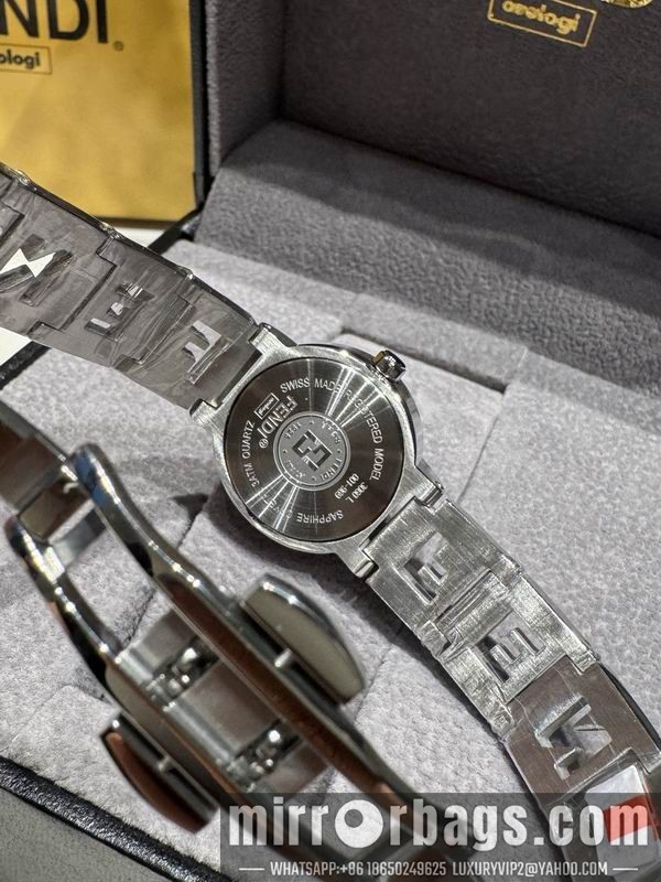 Fendi 25mm 101526 Watch