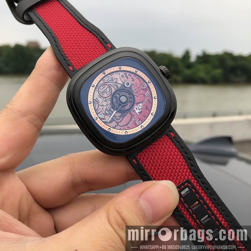 Seven Friday 45.6X45mm 090481 Watch