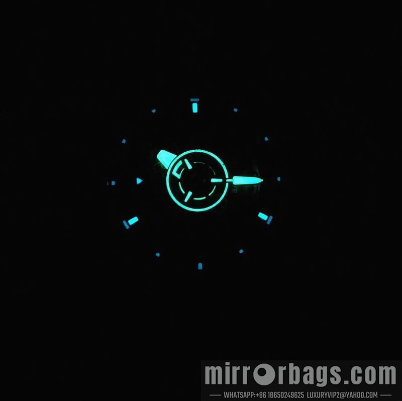Seven Friday 47.6X47mm 090411 Watch
