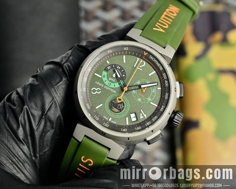 LV 44mm 042407 Watch
