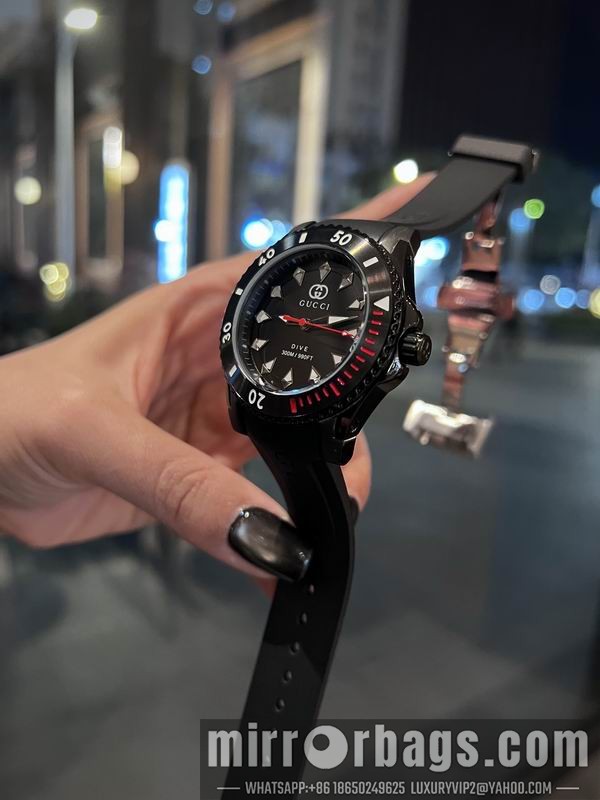 Gucci 40mm 042937 Watch