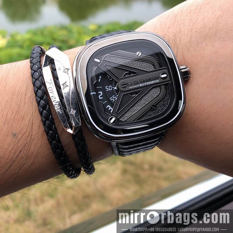 Seven Friday 47.6X47mm 090482 Watch