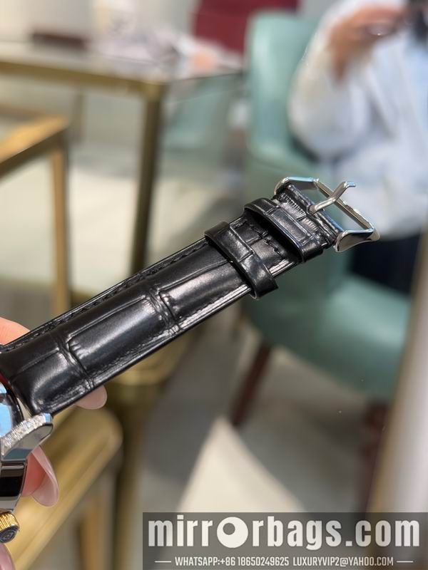 Roger Dubuis 35mm 111417 Watch