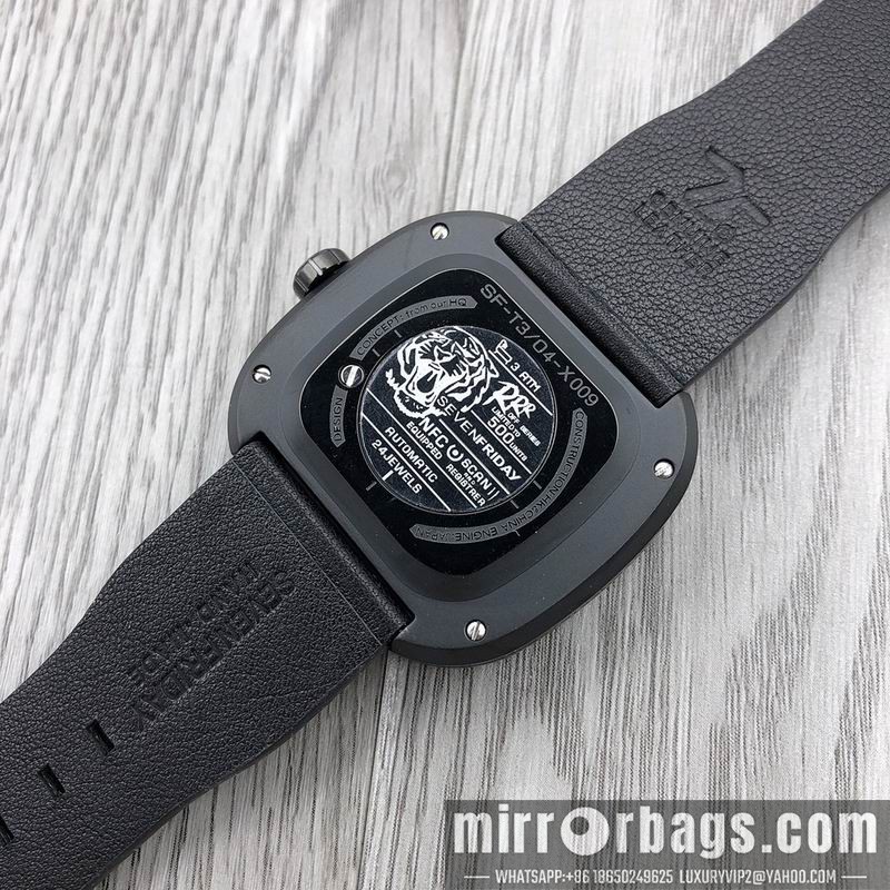 Seven Friday 45.6X45mm 090476 Watch
