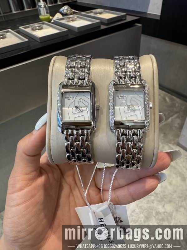 Hermes 23X23mm 101530 Watch